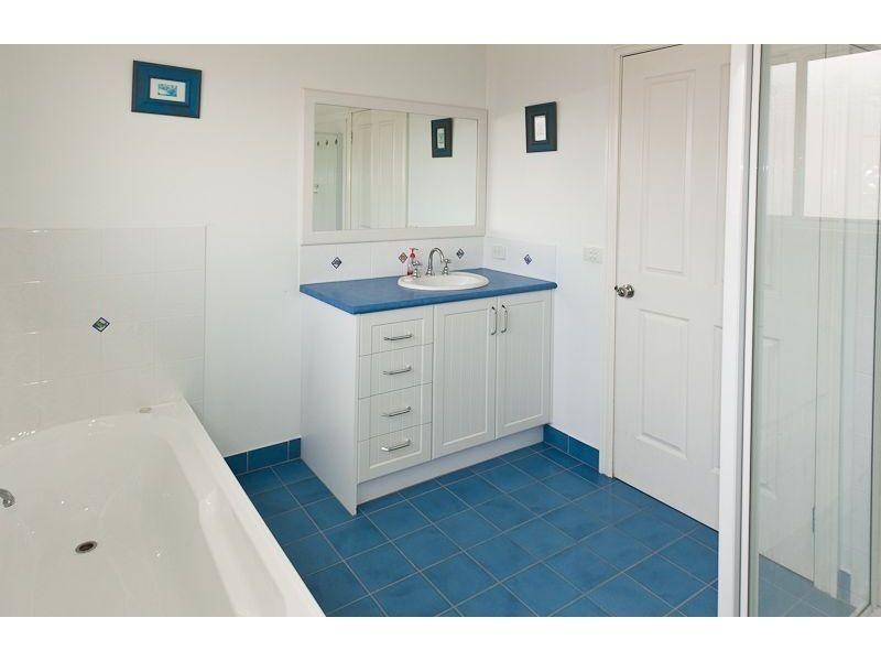 24 California Drive, Smiths Beach VIC 3922