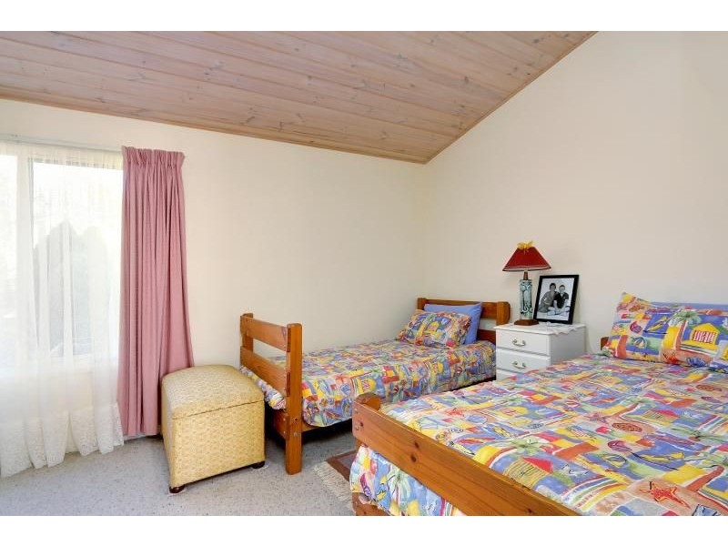 9 Waterloo Street, Rhyll VIC 3923