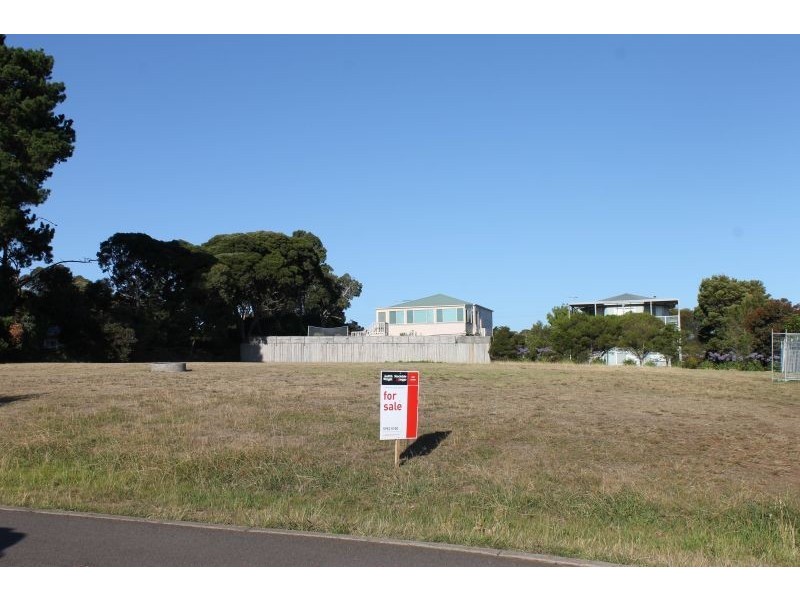 8 Toscana Rise, Cowes VIC 3922