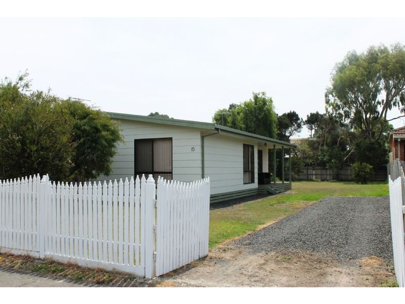15 Kenwyn Court, Cowes VIC 3922