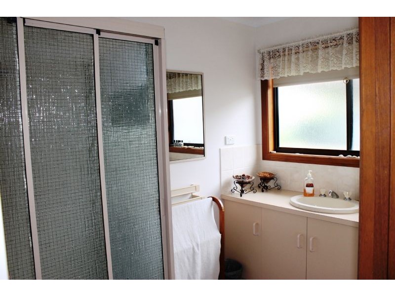 15 Kenwyn Court, Cowes VIC 3922