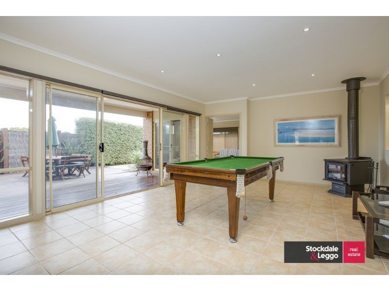3 Bradley Court, Cowes VIC 3922