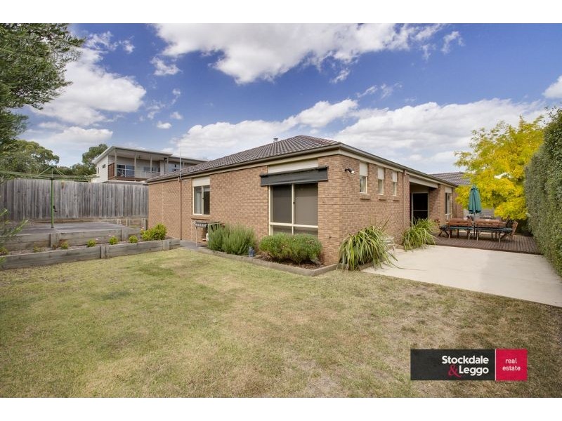 3 Bradley Court, Cowes VIC 3922