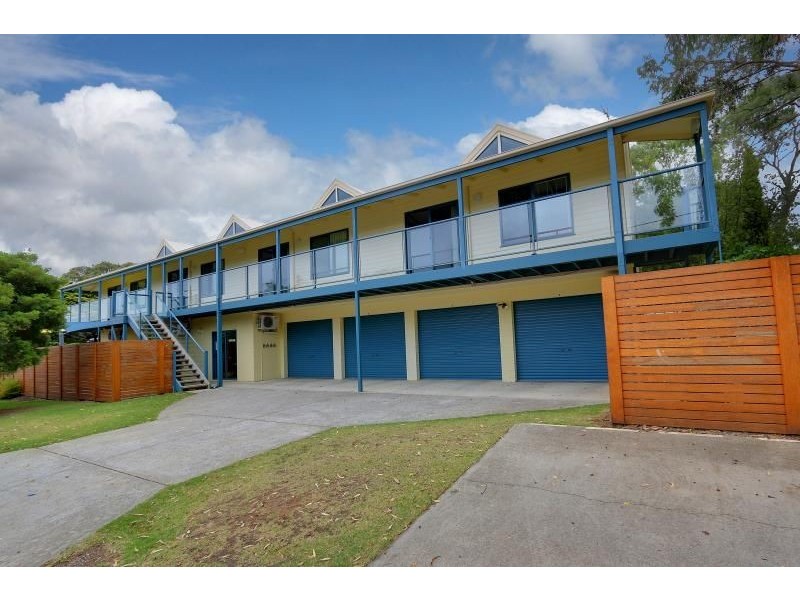 204 Thompson Avenue, Cowes VIC 3922
