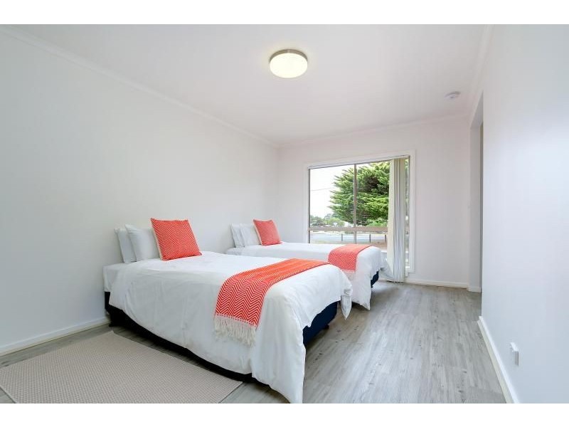 204 Thompson Avenue, Cowes VIC 3922