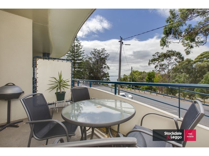 215/1 The Esplanade, Cowes VIC 3922