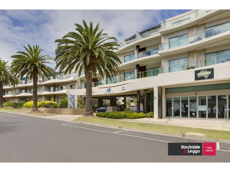 215/1 The Esplanade, Cowes VIC 3922