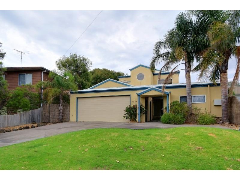 39 Cronulla Avenue, Cape Woolamai VIC 3925