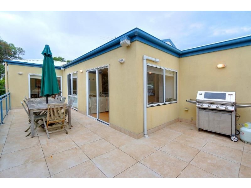 39 Cronulla Avenue, Cape Woolamai VIC 3925