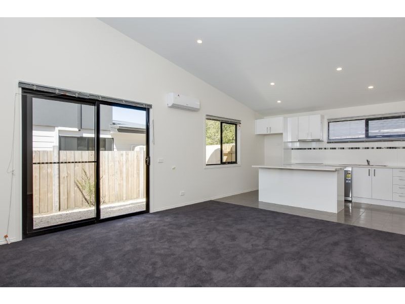 1/7 Grandview Grove, Cowes VIC 3922