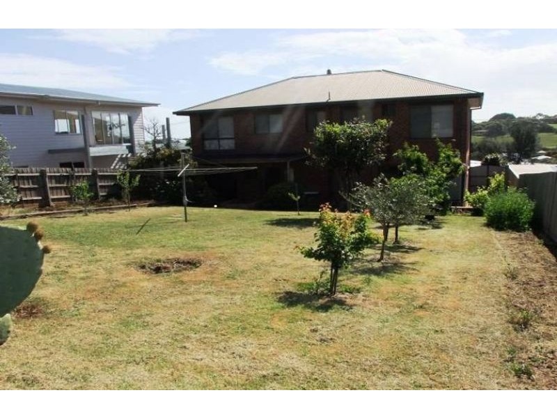 7 Bermagui Crescent, Sunset Strip VIC 3922