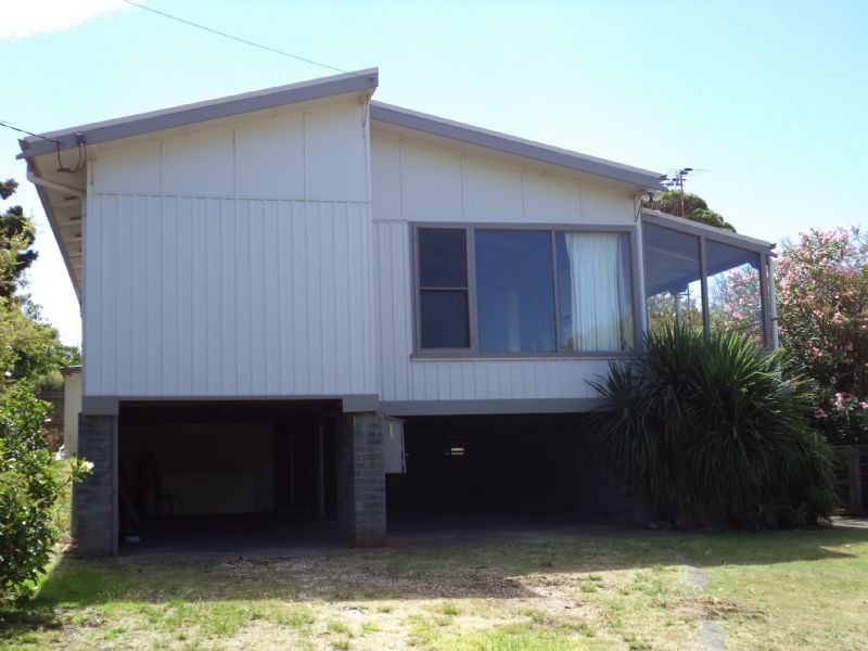 52 Clearwater Avenue, Cape Woolamai VIC 3925