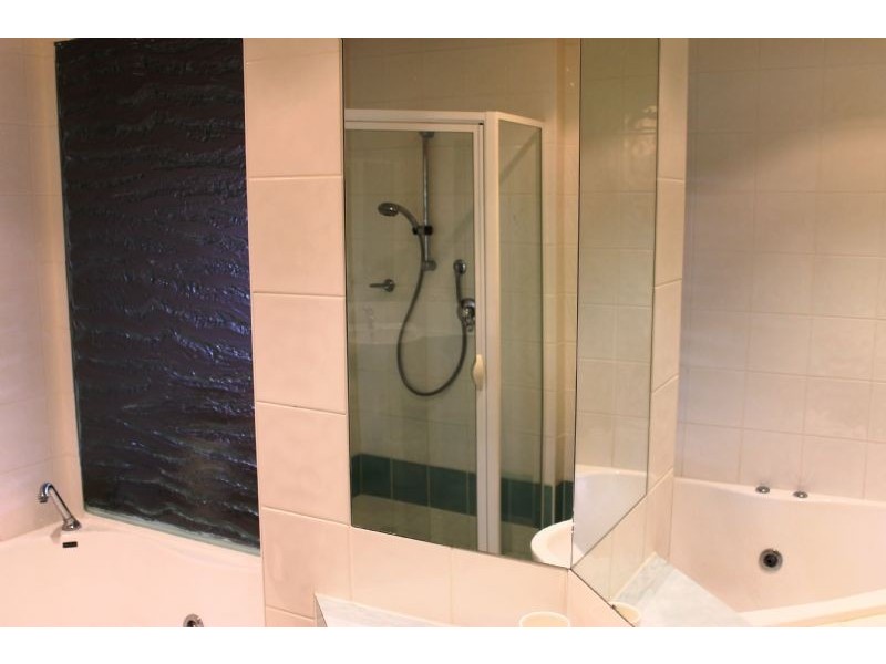 112/1 The Waves Apartments, The Esplanade, Cowes VIC 3922