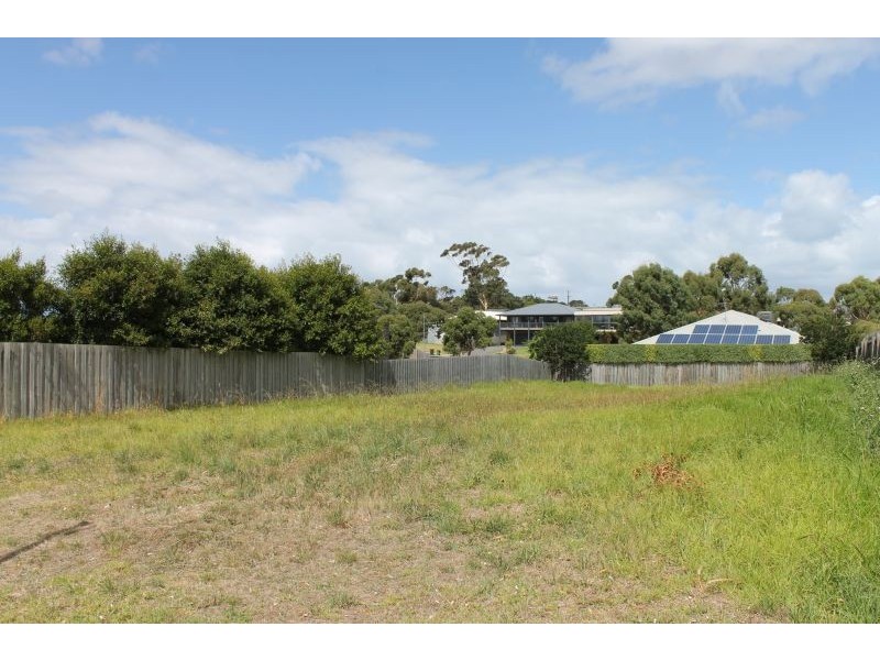 7 Anthony Court, Cowes VIC 3922