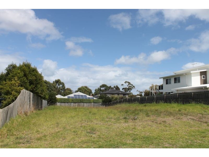 7 Anthony Court, Cowes VIC 3922