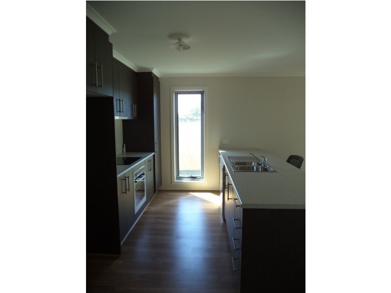 7 Elvington Avenue, Cowes VIC 3922