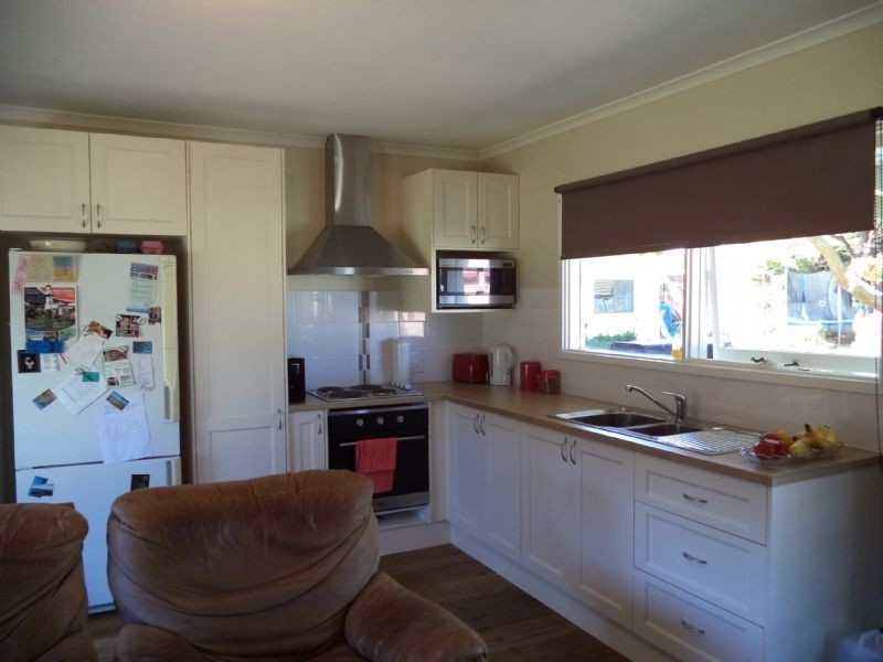 8 Jill Street, Sunderland Bay VIC 3922