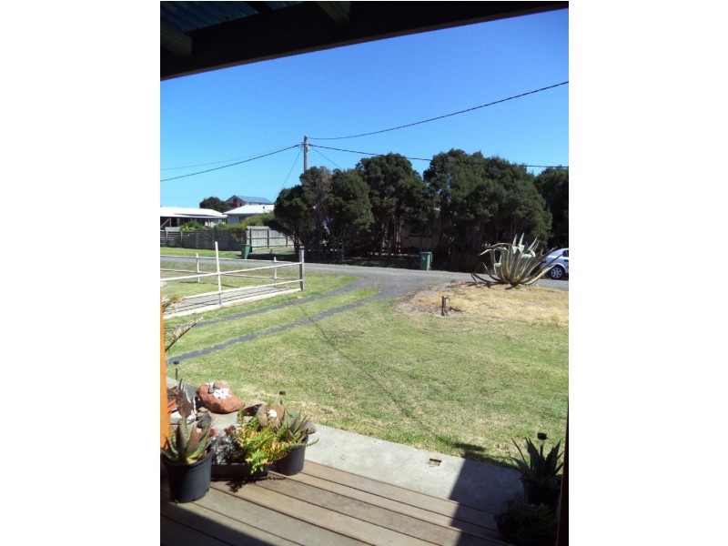 8 Jill Street, Sunderland Bay VIC 3922