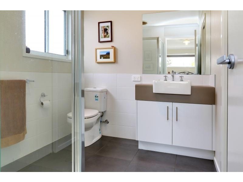 16 Castlecombe Circuit, Cowes VIC 3922