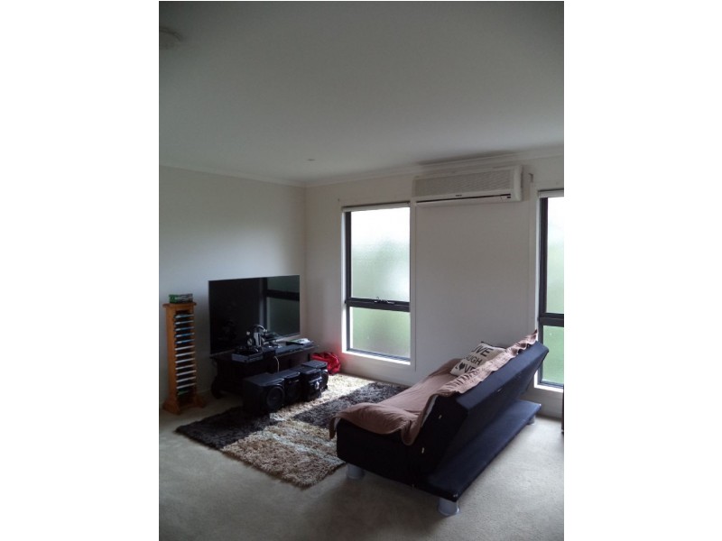 2/177 Thompson Avenue, Cowes VIC 3922