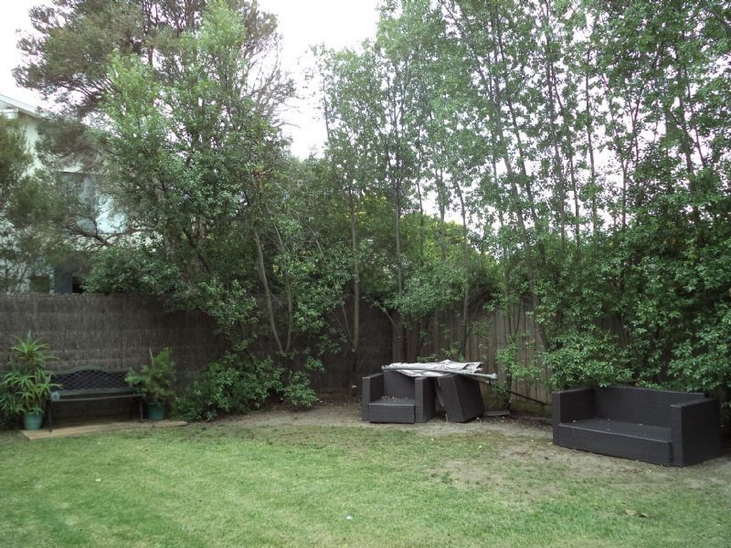 2/177 Thompson Avenue, Cowes VIC 3922