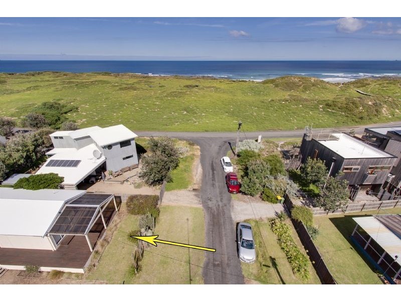 5 Beach Street, Surf Beach VIC 3922