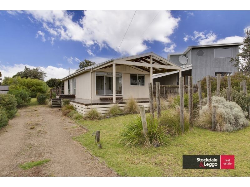 5 Beach Street, Surf Beach VIC 3922