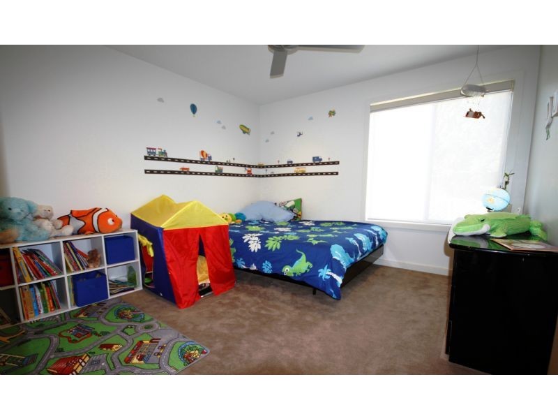 10 Spaven Court, Cowes VIC 3922