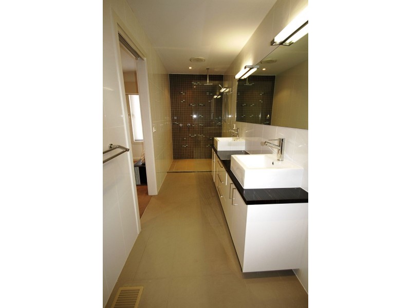 10 Spaven Court, Cowes VIC 3922