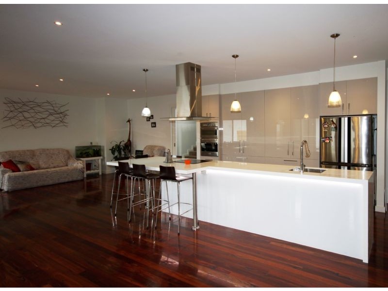 10 Spaven Court, Cowes VIC 3922