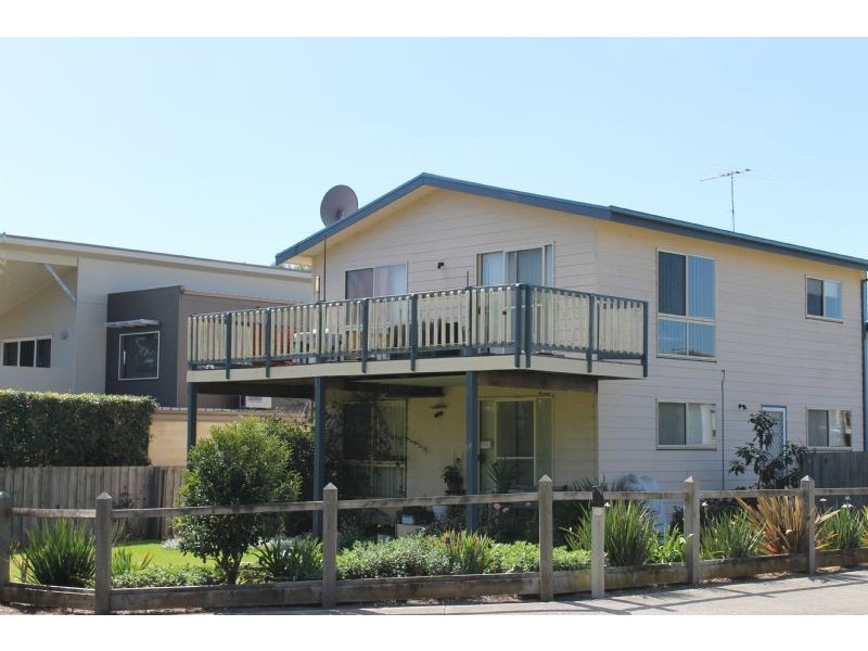 111 McKenzie Road, Cowes VIC 3922