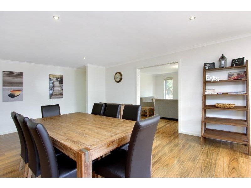 26 Shoalhaven Road, Cowes VIC 3922