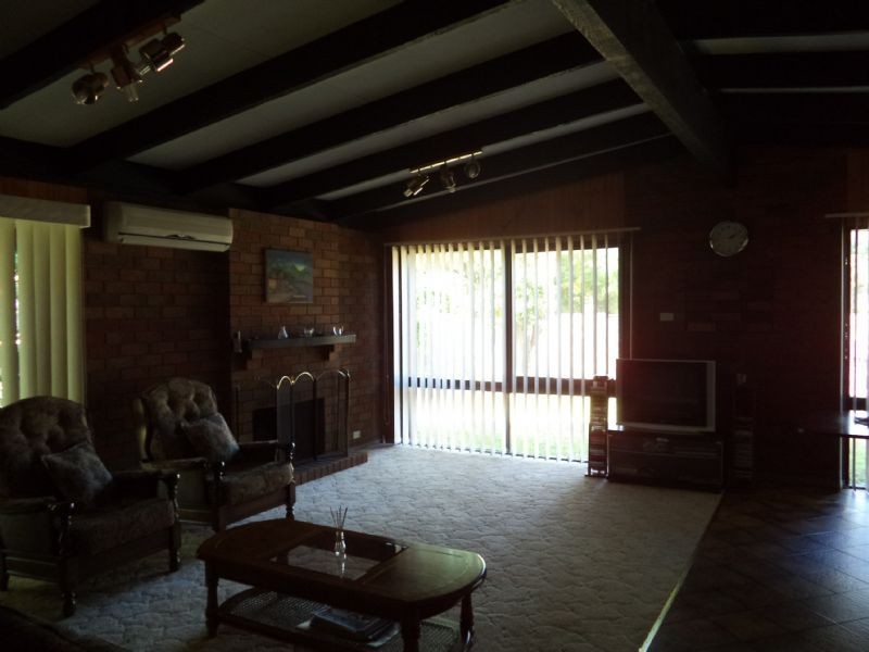 11 Endeavour Court, Cowes VIC 3922