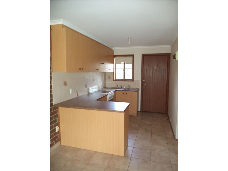 2/65 Walton Street, Cowes VIC 3922