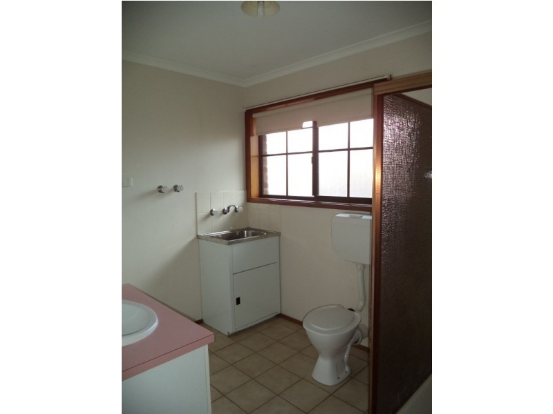 2/65 Walton Street, Cowes VIC 3922