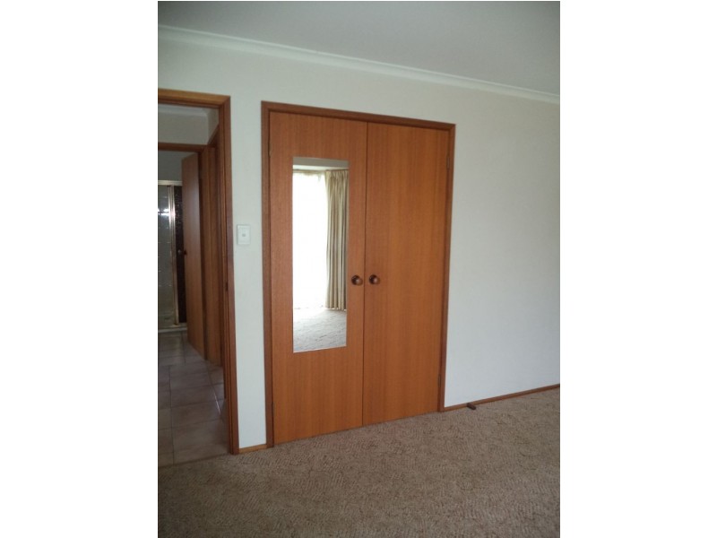 2/65 Walton Street, Cowes VIC 3922