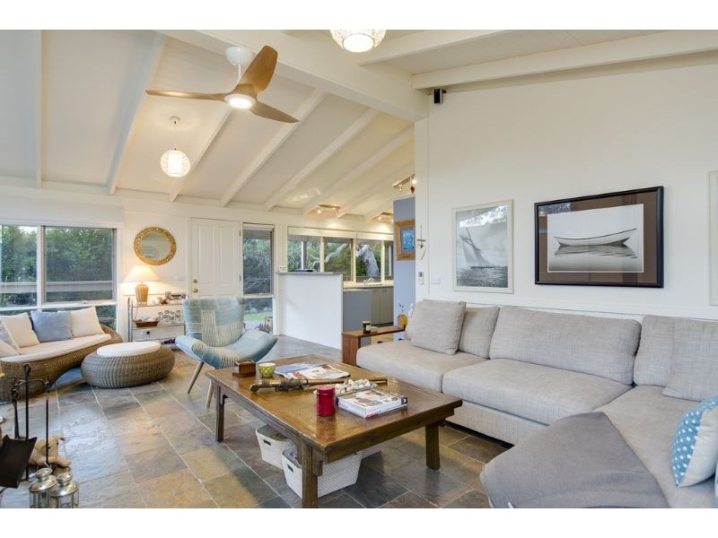 4 Silvergull Court, Silverleaves VIC 3922