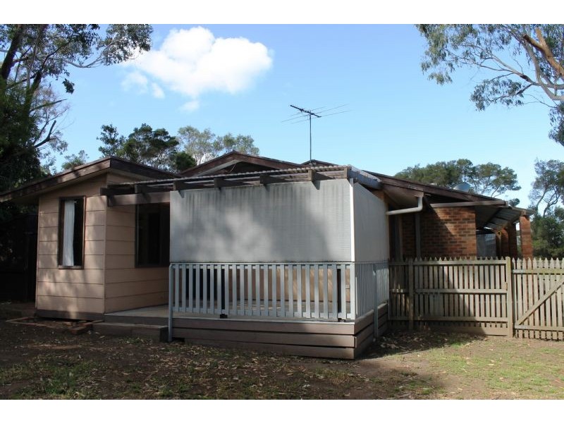 8 French Court, Cowes VIC 3922