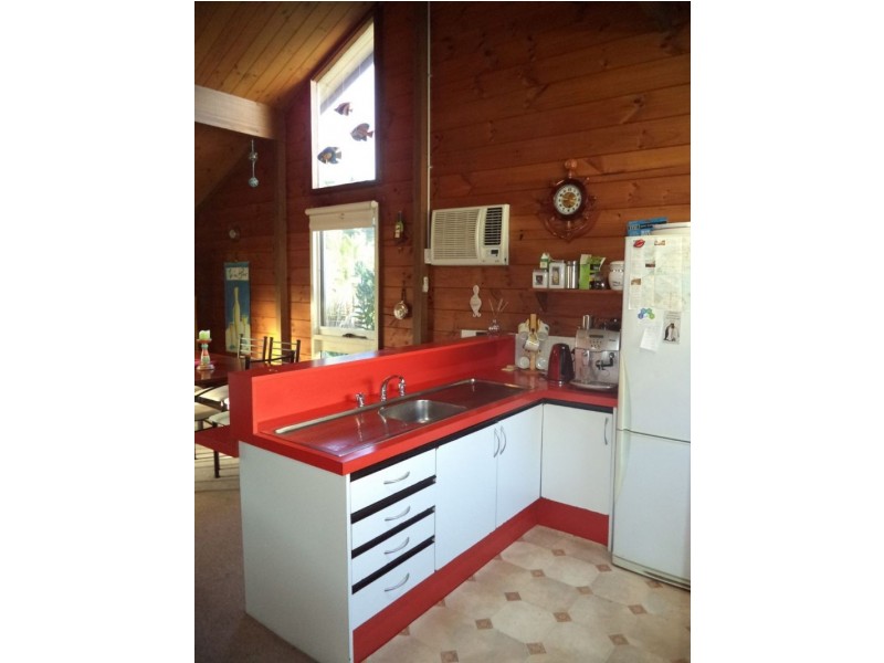 35 Phillip Island Road, Newhaven VIC 3925