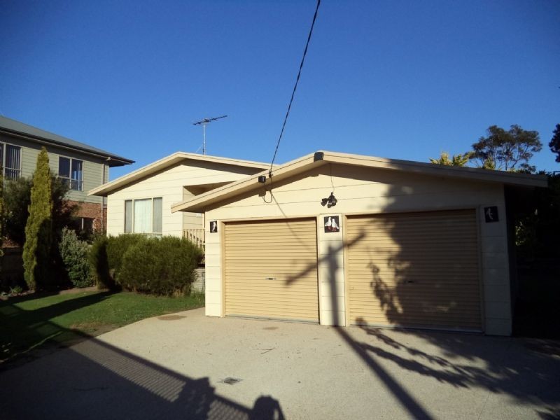 24 The Esplanade, Cape Woolamai VIC 3925