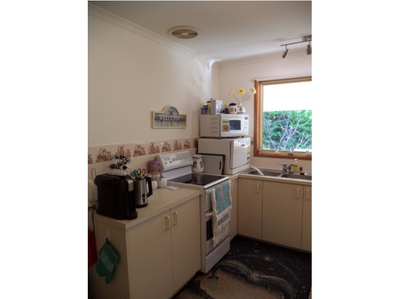 24 The Esplanade, Cape Woolamai VIC 3925