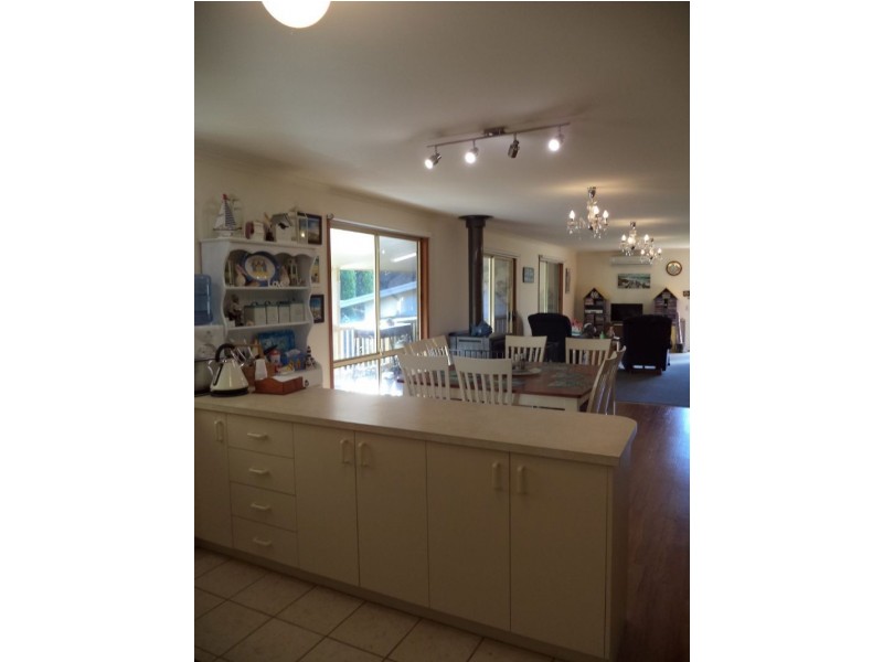 24 The Esplanade, Cape Woolamai VIC 3925