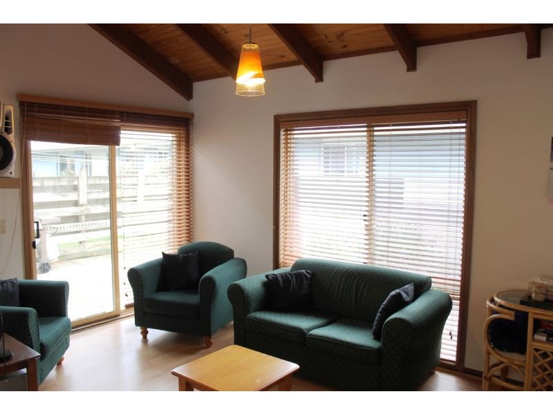 1/220 Church Street, Cowes VIC 3922