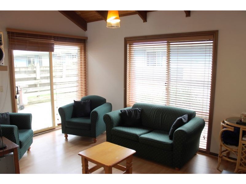 1/220 Church Street, Cowes VIC 3922