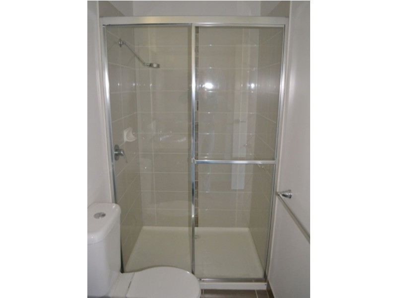 16 Rosella Grove, Cowes VIC 3922