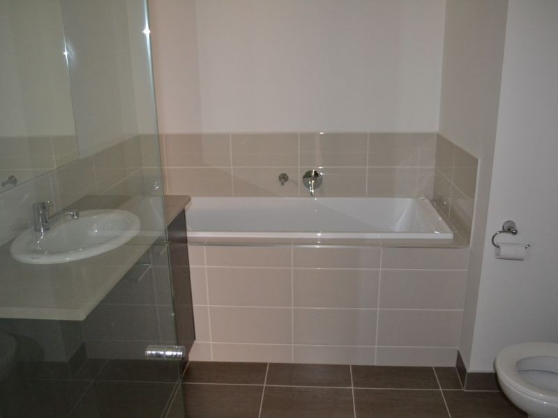 16 Rosella Grove, Cowes VIC 3922