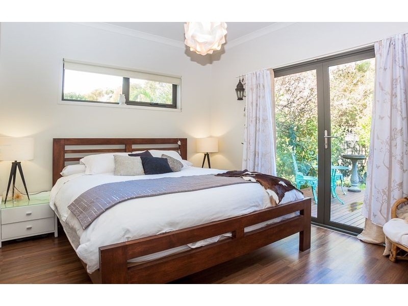 15 Outlook Drive, Cowes VIC 3922