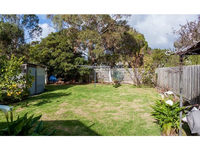 15 Outlook Drive, Cowes VIC 3922