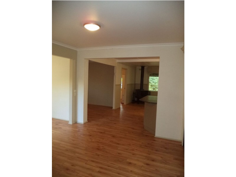 24 Grand View Grove, Cowes VIC 3922