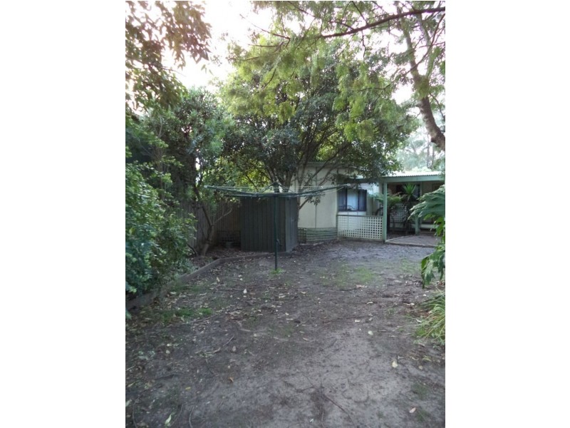 24 Grand View Grove, Cowes VIC 3922